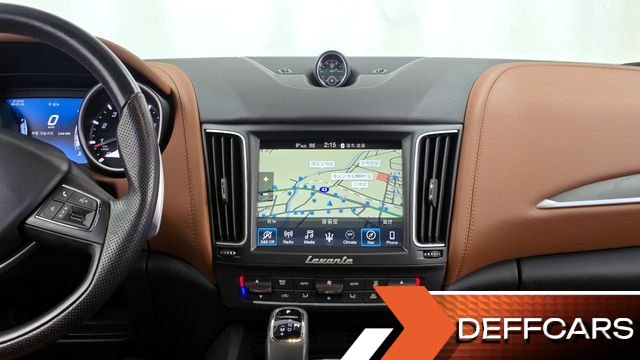 Maserati LEVANTE 3.0 AWD Premium купить на сайте DeffCars