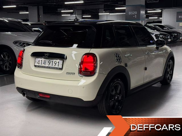 Mini COOPER 5Door Standard 3rd купить на сайте DeffCars