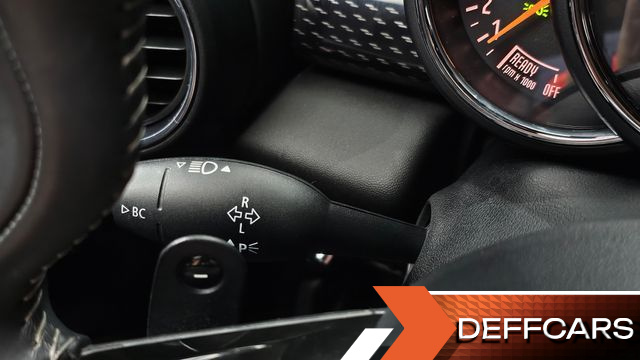 Mini COOPER CONVERTIBLE Standard 3rd купить на сайте DeffCars