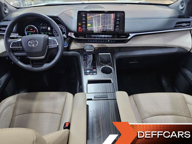 Toyota SIENNA 2.5 Hybrid AWD купить на сайте DeffCars