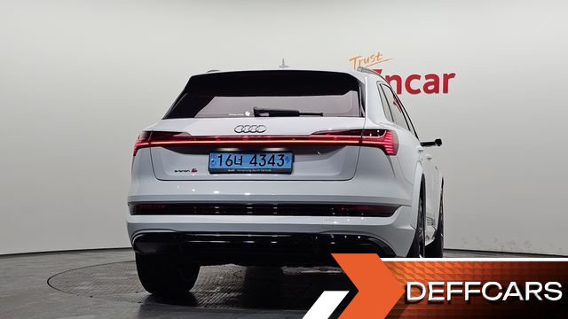 Audi E-TRON S купить на сайте DeffCars