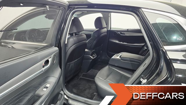 Hyundai GRANDEUR 3.3 Calligraphy купить на сайте DeffCars