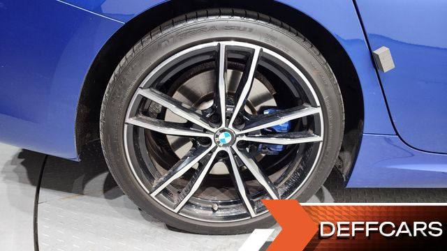 BMW 3-SERIES 320d M Sport купить на сайте DeffCars