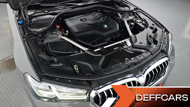 BMW 5-SERIES 520i M Sport купить на сайте DeffCars