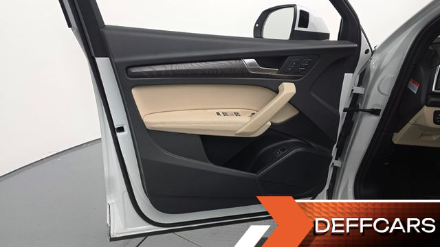 Audi Q5 45 TFSI Quattro Premium купить на сайте DeffCars