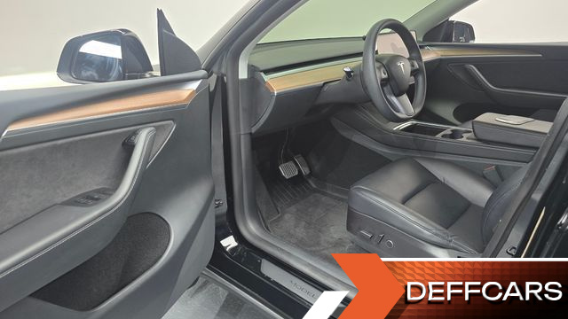 Tesla MODEL Y Long Range AWD купить на сайте DeffCars
