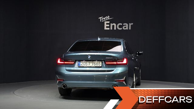 BMW 3-SERIES 320i Luxury купить на сайте DeffCars