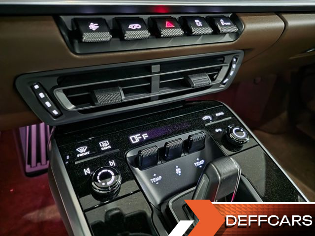 Porsche 911 Turbo S Cabriolet купить на сайте DeffCars