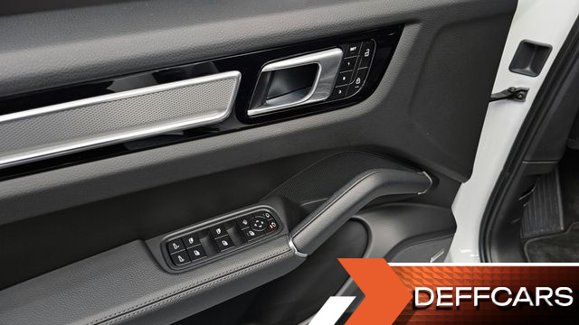 Porsche CAYENNE 3.0 PLATINUM EDITION купить на сайте DeffCars