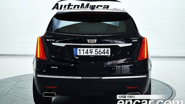 Cadillac XT5 3.6 Premium Plus AWD купить на сайте DeffCars