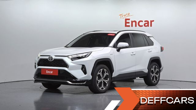 Toyota RAV4 2.5 4WD PHEV XSE купить на сайте DeffCars