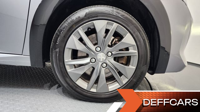 Peugeot 208 Allure купить на сайте DeffCars