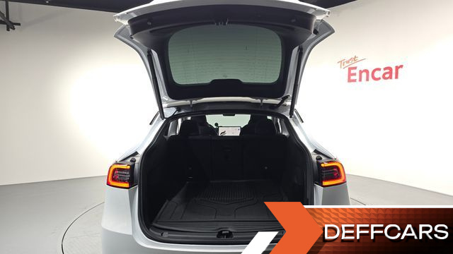 Tesla MODEL Y Long Range AWD купить на сайте DeffCars