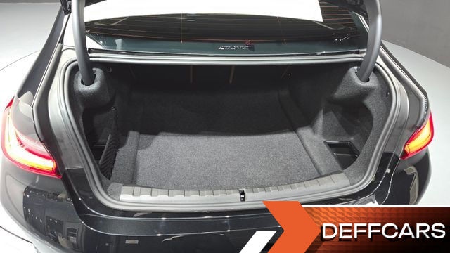 BMW 3-SERIES 320d M Sport купить на сайте DeffCars