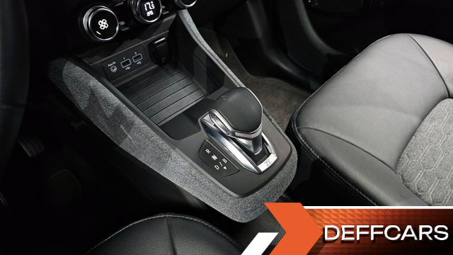 Renault-KoreaSamsung ZOE Intens Eco купить на сайте DeffCars