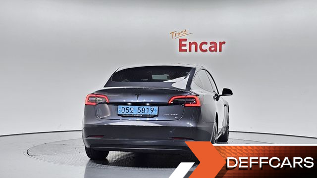 Tesla MODEL 3 Long Range AWD купить на сайте DeffCars
