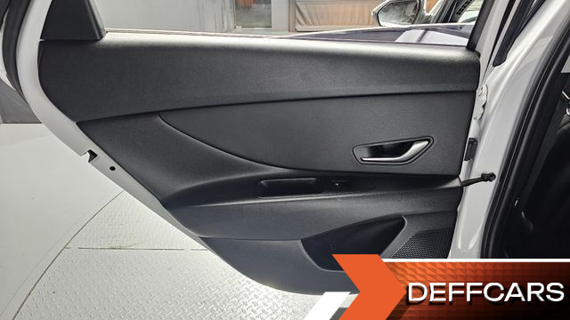 Hyundai AVANTE 1.6 Smart купить на сайте DeffCars