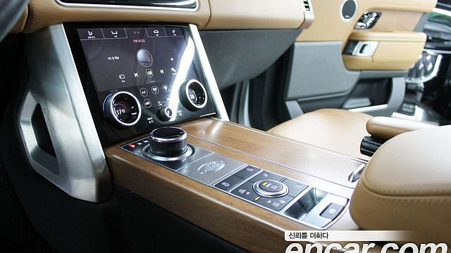 Land Rover RANGE ROVER 5.0 SC AB купить на сайте DeffCars