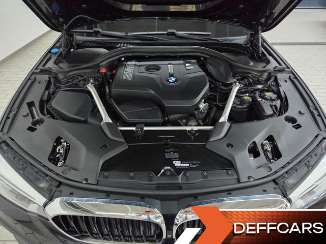 BMW 5-SERIES 530i xDrive M Sport Package Plus купить на сайте DeffCars