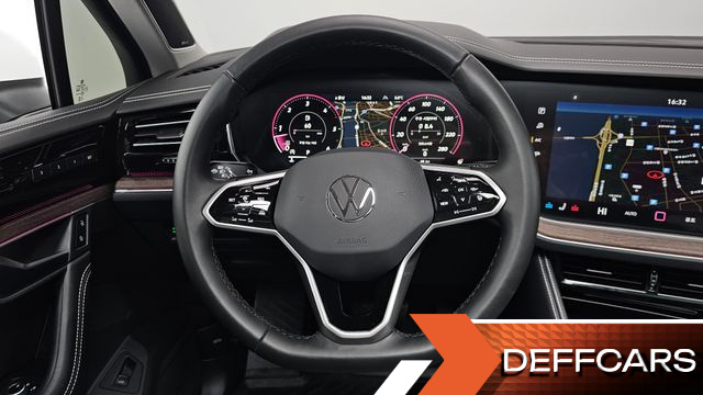 Volkswagen TOUAREG 3.0 TDI Prestige купить на сайте DeffCars