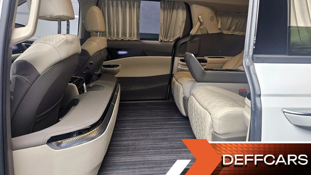 Kia CARNIVAL Gasoline 4-Seater Hi-Limousine Signature купить на сайте DeffCars