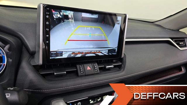 Toyota RAV4 2.5 4WD Hybrid купить на сайте DeffCars