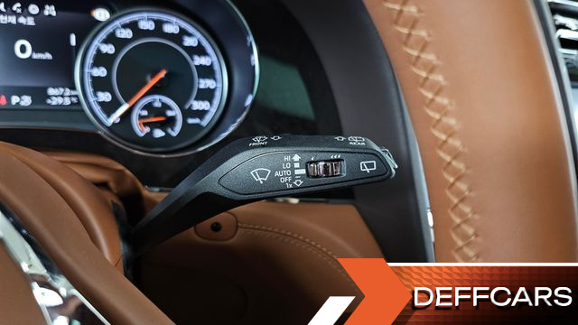 Bentley BENTAYGA 4.0 V8 купить на сайте DeffCars