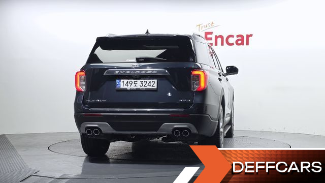 Ford EXPLORER 3.0 Platinum 4WD купить на сайте DeffCars