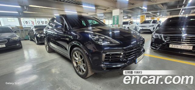Porsche CAYENNE 3.0 E-Hybrid купить на сайте DeffCars