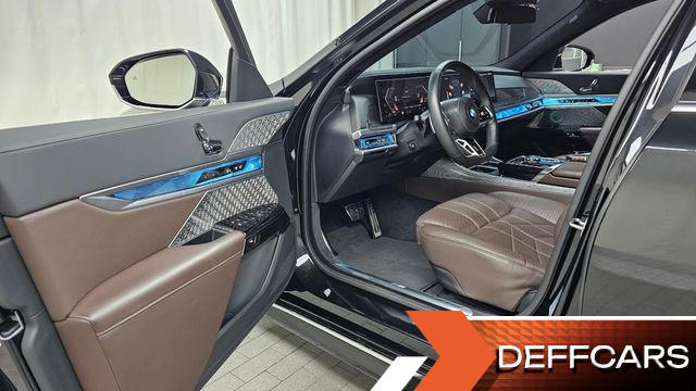 BMW 7-SERIES 740i sDrive M Sport купить на сайте DeffCars