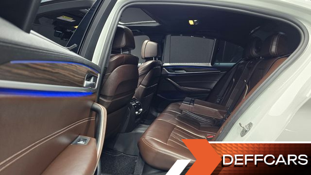 BMW 5-SERIES 530i M Sport Package Plus купить на сайте DeffCars