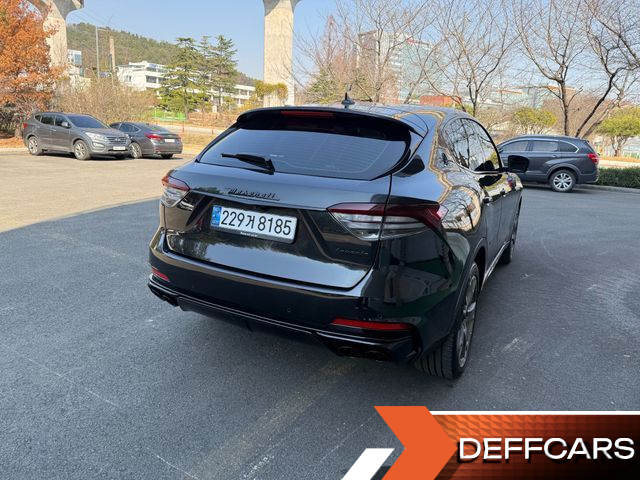 Maserati LEVANTE 3.0 Diesel AWD GranLusso купить на сайте DeffCars