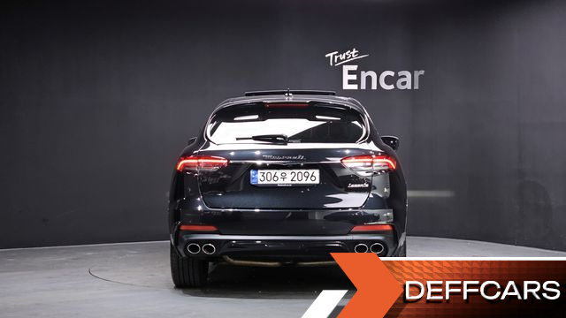 Maserati LEVANTE 3.0 AWD Modena купить на сайте DeffCars