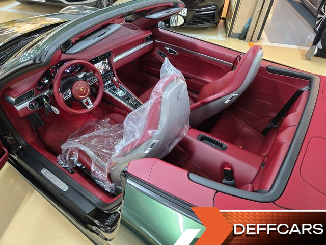 Porsche 911 CARRERA 4 CABRIOLET 991 купить на сайте DeffCars