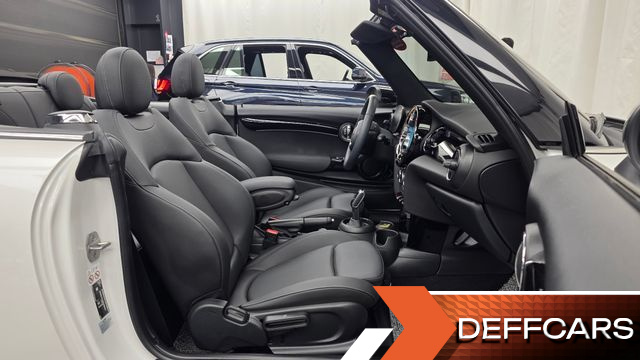 Mini COOPER CONVERTIBLE Classic Third Generation купить на сайте DeffCars