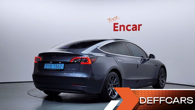 Tesla MODEL 3 Long Range AWD купить на сайте DeffCars