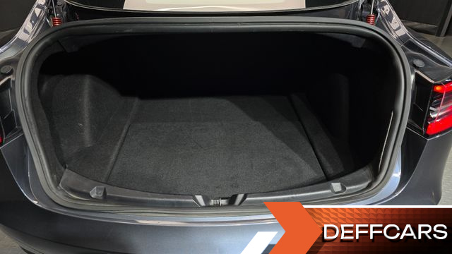 Tesla MODEL 3 Long Range AWD купить на сайте DeffCars