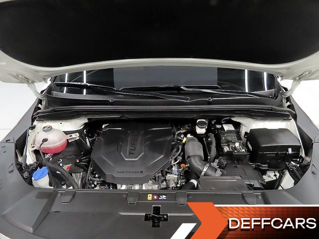 Kia CARNIVAL 9-Seater Signature купить на сайте DeffCars