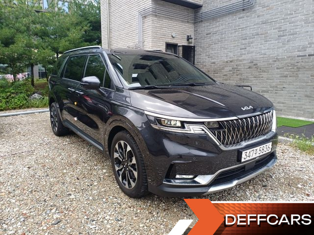 Kia CARNIVAL Gasoline 7-Seater Signature купить на сайте DeffCars