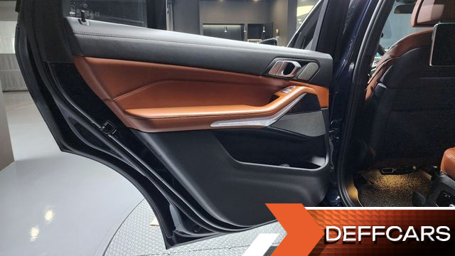 BMW X7 xDrive 40i M Sport 6STR купить на сайте DeffCars