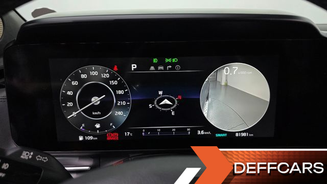 Kia CARNIVAL Gasoline 9-Seater Signature купить на сайте DeffCars