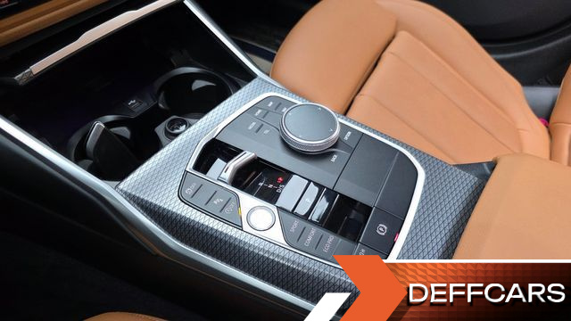 BMW 3-SERIES 320i M Sport купить на сайте DeffCars