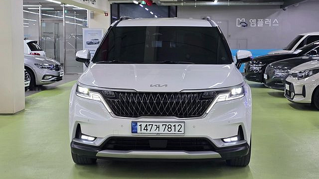 Kia CARNIVAL Gasoline 9-Seater Prestige купить на сайте DeffCars