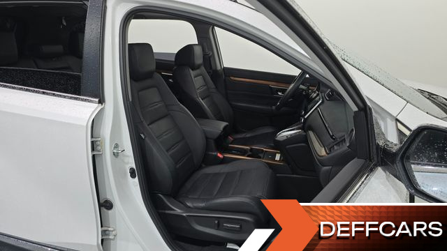 Honda CR-V 2.0 Hybrid Touring 4WD купить на сайте DeffCars