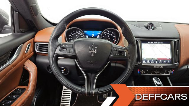Maserati LEVANTE 3.0 AWD GranSport купить на сайте DeffCars