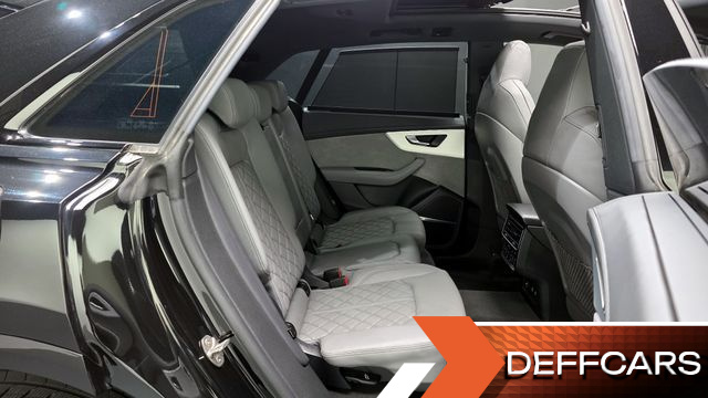 Audi Q8 55 TFSI Quattro Premium купить на сайте DeffCars