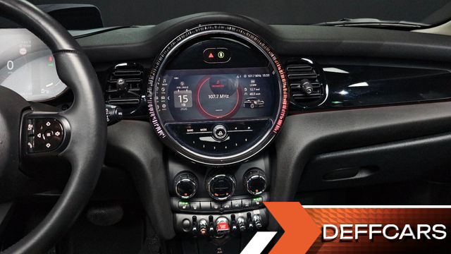 Mini COOPER Classic Launch Pack Third Generation купить на сайте DeffCars
