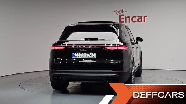 Porsche CAYENNE 3.0 PLATINUM EDITION купить на сайте DeffCars