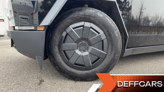 Tesla CYBERTRUCK AWD купить на сайте DeffCars