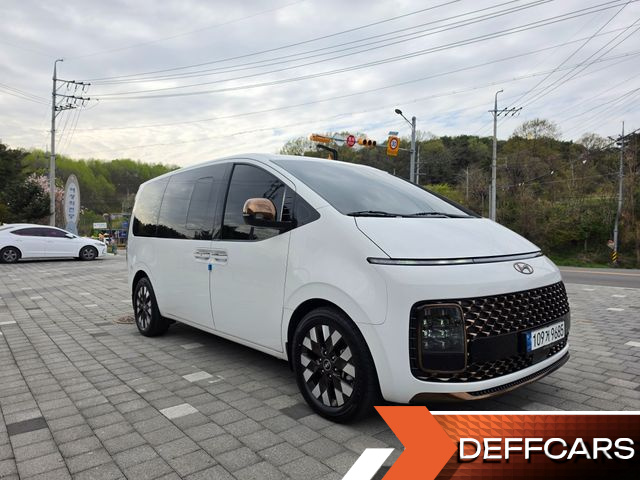 Hyundai STARIA 4WD Lounge 7-Seater Inspiration купить на сайте DeffCars